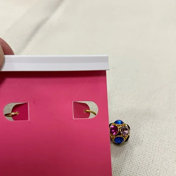 COPY - Katespade earrings - Picture 3 of 4